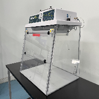 AirClean 600 PCR Workstation image 1